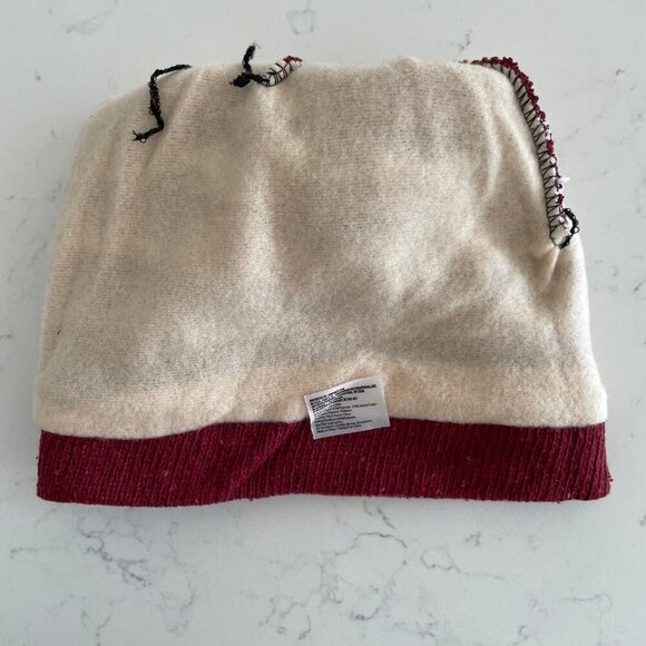 Juncture Outdoor Fleece Lined Knit Hat w Pom Pom Winter Theme Red + Wht OS NWT - Picture 3 of 7